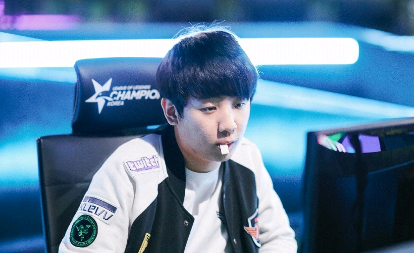 巴萨4球逆 巴萨4球逆