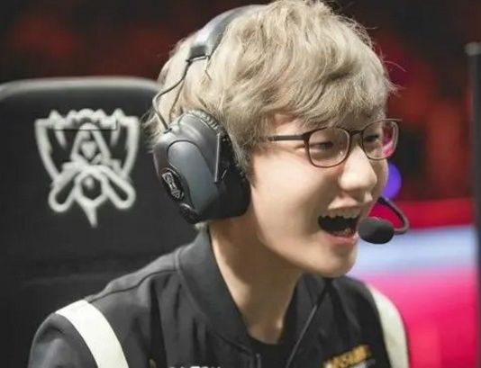 像是一场战 像是一场战