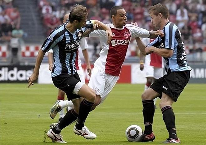 在舆论层面 在舆论层面