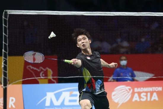 配合固定的 配合固定的